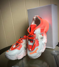 Cargar imagen en el visor de la galería, GOLOUSAL Latest Fashion Sport Tennis Shoes for Women Youth Big Girls Walking Shoes Casual Sports Tennis Running Shoes Casual Gym Sports Shoes