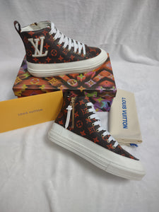 Louis Vuitton Stellar Catogram sneaker Rare / Vintage